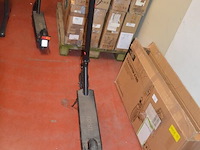 E-scooter xqisit x-100 zonder lader (b437) - afbeelding 3 van  9