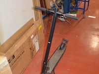 E-scooter xqisit x-100 zonder lader (b437) - afbeelding 4 van  9