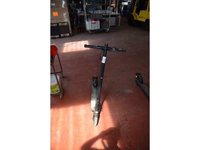 E-scooter xqisit x100, zonder lader (b437) - afbeelding 1 van  9