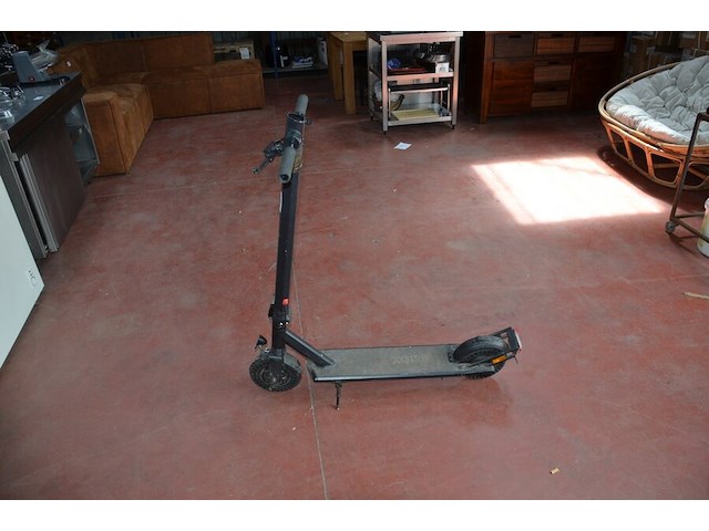 E-scooter xqisit x100, zonder lader (b437) - afbeelding 1 van  8