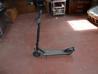 E-scooter xqisit x100, zonder lader (b437) - afbeelding 1 van  8