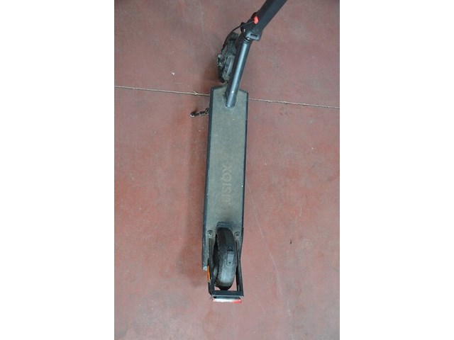 E-scooter xqisit x100, zonder lader (b437) - afbeelding 3 van  8