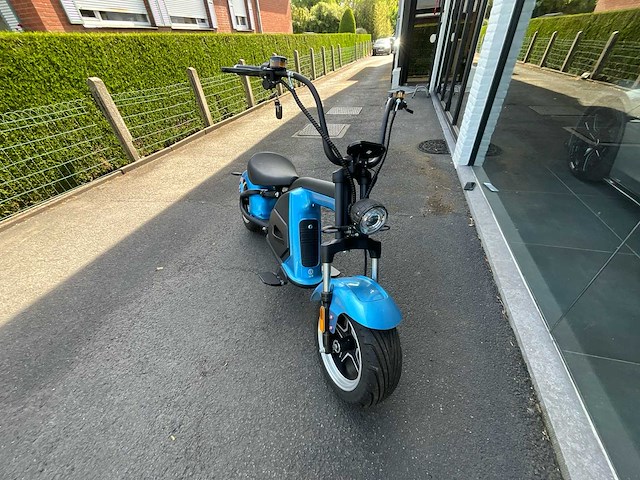 E-scooter - afbeelding 1 van  1