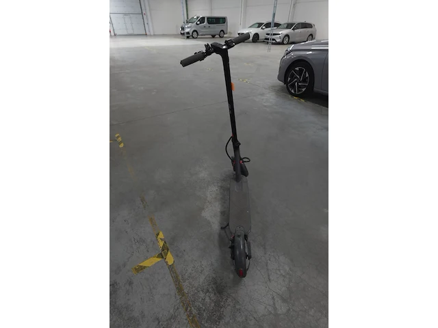 E-step velociptor nrg - afbeelding 1 van  7