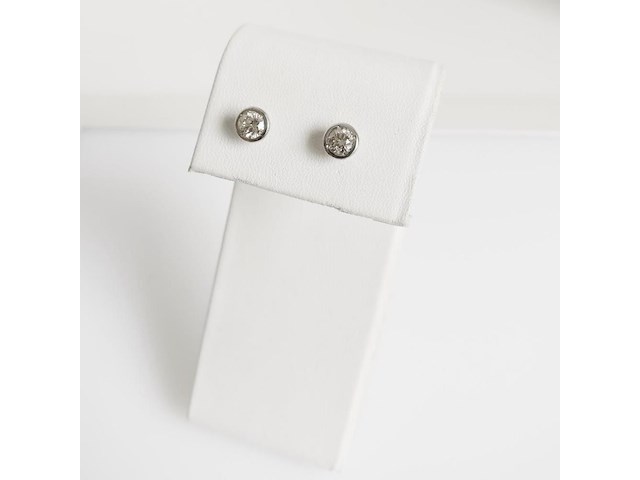 Earrings diamond - afbeelding 4 van  7