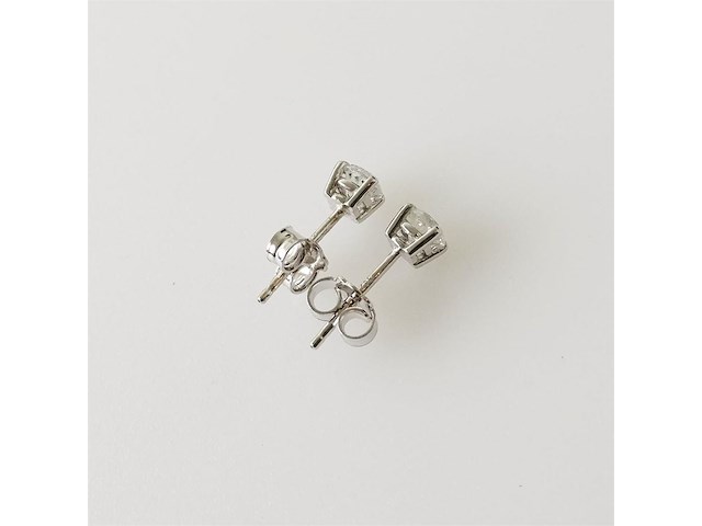 Earrings diamond - afbeelding 4 van  6