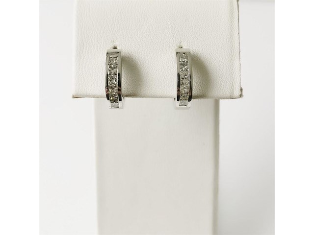 Earrings diamond - afbeelding 1 van  6