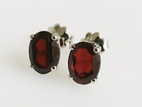Earrings garnet - afbeelding 2 van  5