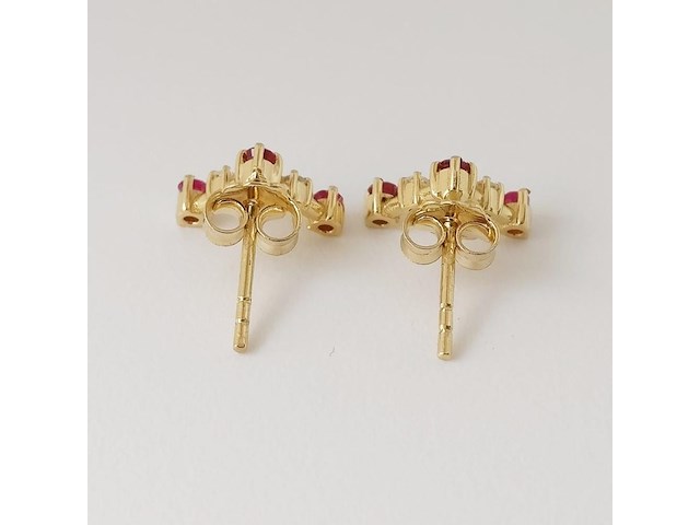Earrings ruby - afbeelding 3 van  4