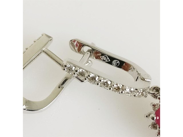 Earrings ruby - afbeelding 3 van  4