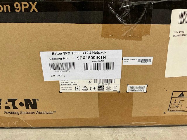 Eaton 9px ebm 48v rt2u computer extended battery + expansion pack - afbeelding 7 van  8