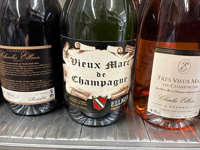 Eau de vie en champagne (27x) - afbeelding 9 van  15