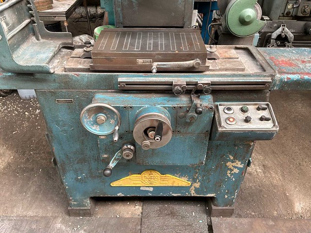 Eb werkzeug – vlakslijpmachine met magnetische tafel - afbeelding 10 van  14