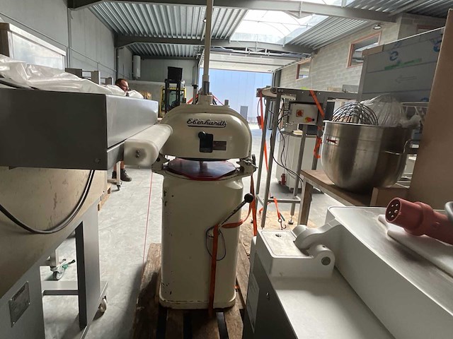 Eberhardt deegverdeler en rondere bakkerijmachines, andere - afbeelding 2 van  6