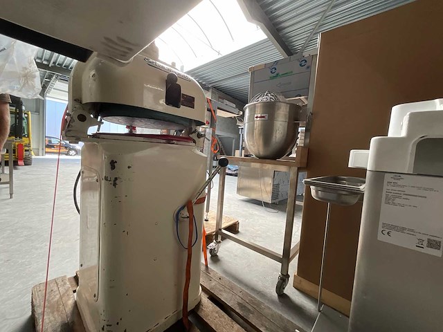 Eberhardt deegverdeler en rondere bakkerijmachines, andere - afbeelding 4 van  6