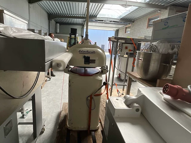 Eberhardt deegverdeler en rondere bakkerijmachines, andere - afbeelding 2 van  6