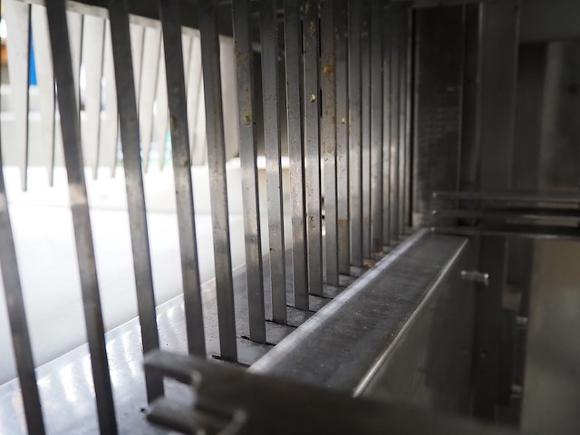 Ebm - afbeelding 13 van  17