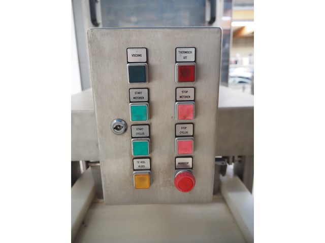 Ebm - afbeelding 6 van  17