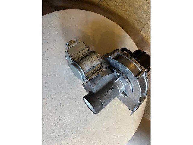 Ebmpapst - nrv148/2040-3633-010204 - centrifugale ventilator - afbeelding 2 van  7