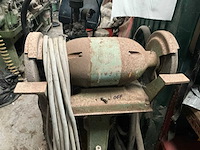 Ecem slijpmolen op voet - afbeelding 2 van  3