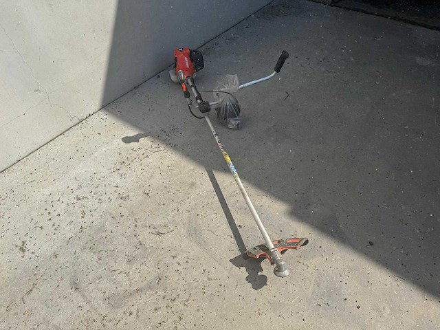 Echo - srm-3021tes - hedge trimmer - 2021 - afbeelding 2 van  8