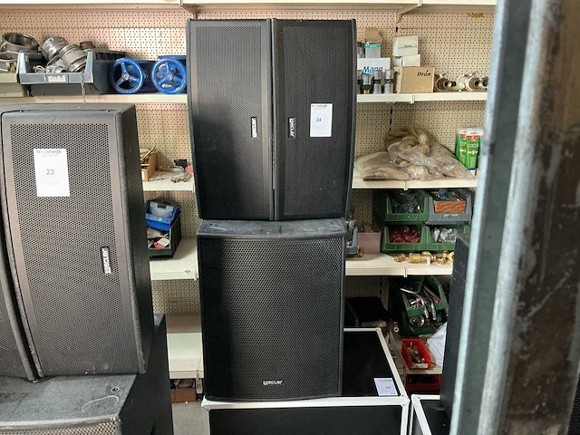 Ecler dacord 2081 bk en uma sb 118i speaker box (3x) - afbeelding 1 van  4