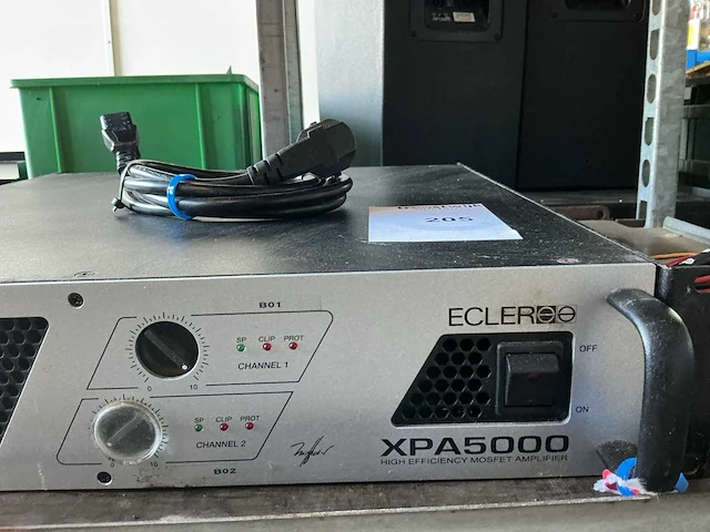 Ecler xpa500 versterker - afbeelding 2 van  3