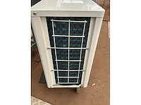 Eco 5 zwembad warmtepomp - afbeelding 3 van  5