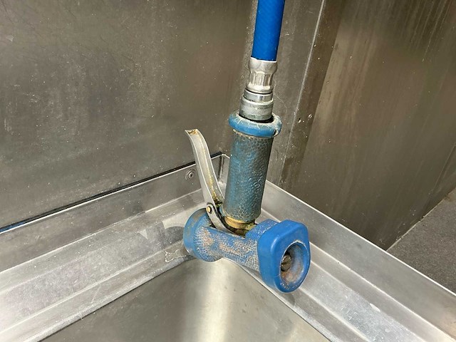 Ecolab topmater j20-1 reinigingsinstallatie keuken - afbeelding 4 van  5