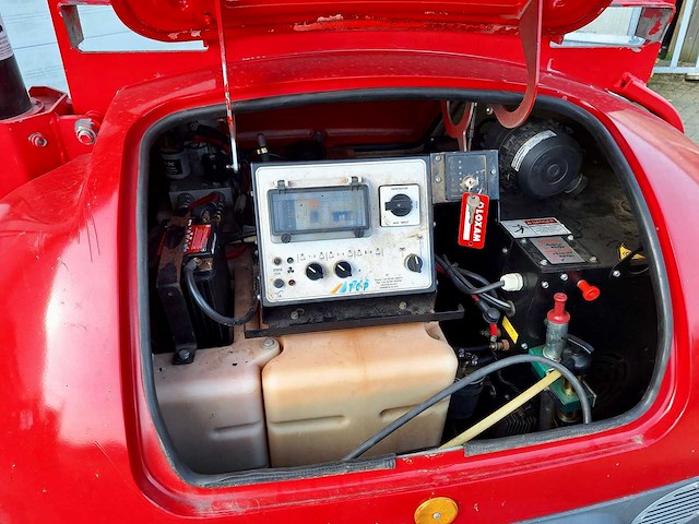 Ecolite-t mobiele lichtmast op aanhanger - afbeelding 2 van  8