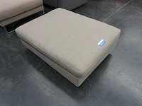 Ecru poef 88x108 cm op wieltjes