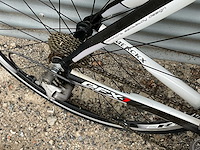 Eddy merckx efx1 racefiets – carbon frame, shimano tiagra 10-speed - afbeelding 10 van  11