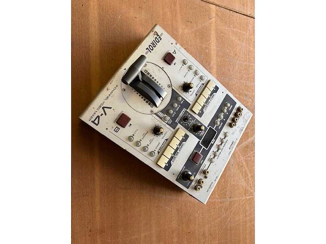 Edrol - v 4 - light mixing console - afbeelding 4 van  5