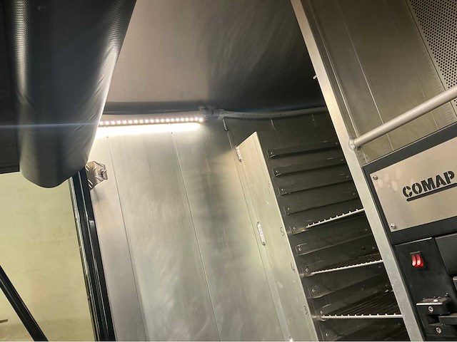 Eduard r foodtruck - afbeelding 14 van  31