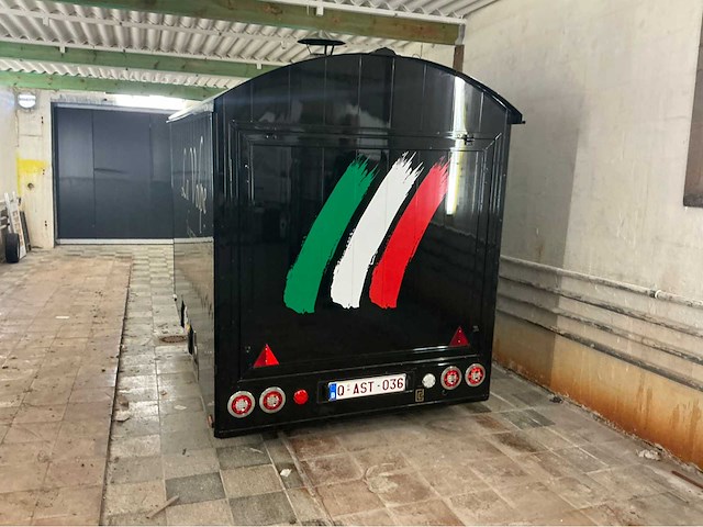 Eduard r foodtruck - afbeelding 29 van  31