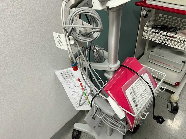 Edwards hem1 hemosphere monitor - afbeelding 4 van  7