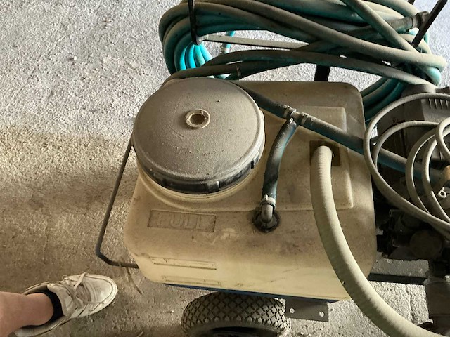 Een elektrische membraan-/doseerpomp - afbeelding 9 van  9