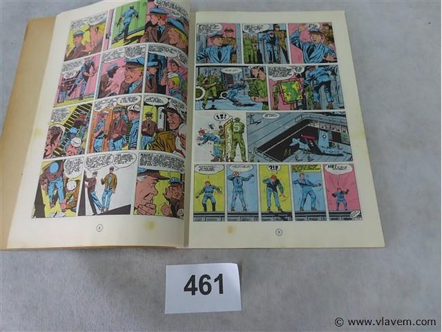 Een vliegtuig wordt vermist - afbeelding 2 van  3