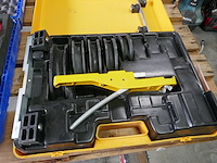 Eenhandspijperbuiger set rems