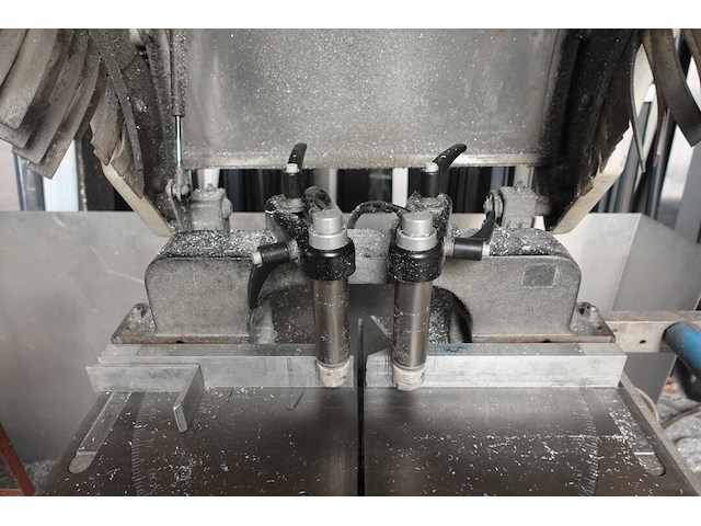 Eénkopszaagmachine fomindustrie - afbeelding 4 van  10