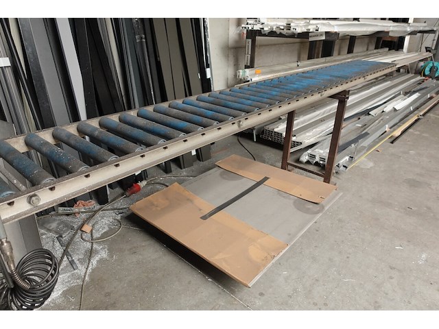 Eénkopszaagmachine fomindustrie - afbeelding 8 van  10