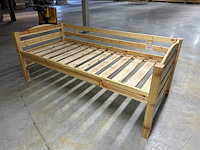 Eenpersoonsbedden + matrassen (20st) (nieuw)