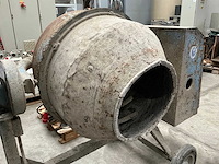 Eerearts betonmolen - afbeelding 3 van  7