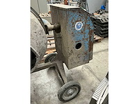 Eerearts betonmolen - afbeelding 5 van  7