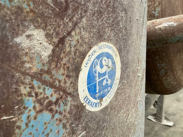 Eerearts betonmolen - afbeelding 7 van  7