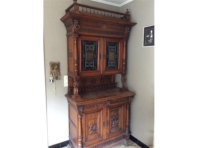 Eetk. 2 buffet kasten + tafel + stoelen - afbeelding 1 van  10