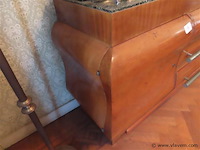 Eetkamer art-deco, buffetkast, vitrinekast, tafel en 6 stoelen - afbeelding 2 van  3