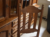 Eetkamer bestaande uit wandkast, tafel en 6 stoelen - afbeelding 7 van  9