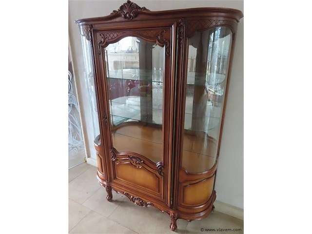 Eetkamer met dressoir, vitrinekast, tafel en 6 stoelen - afbeelding 7 van  27