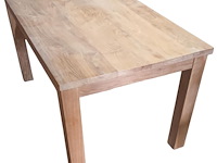 Eetkamer tafel top dikte 3,5 cm met 4 massiet poten